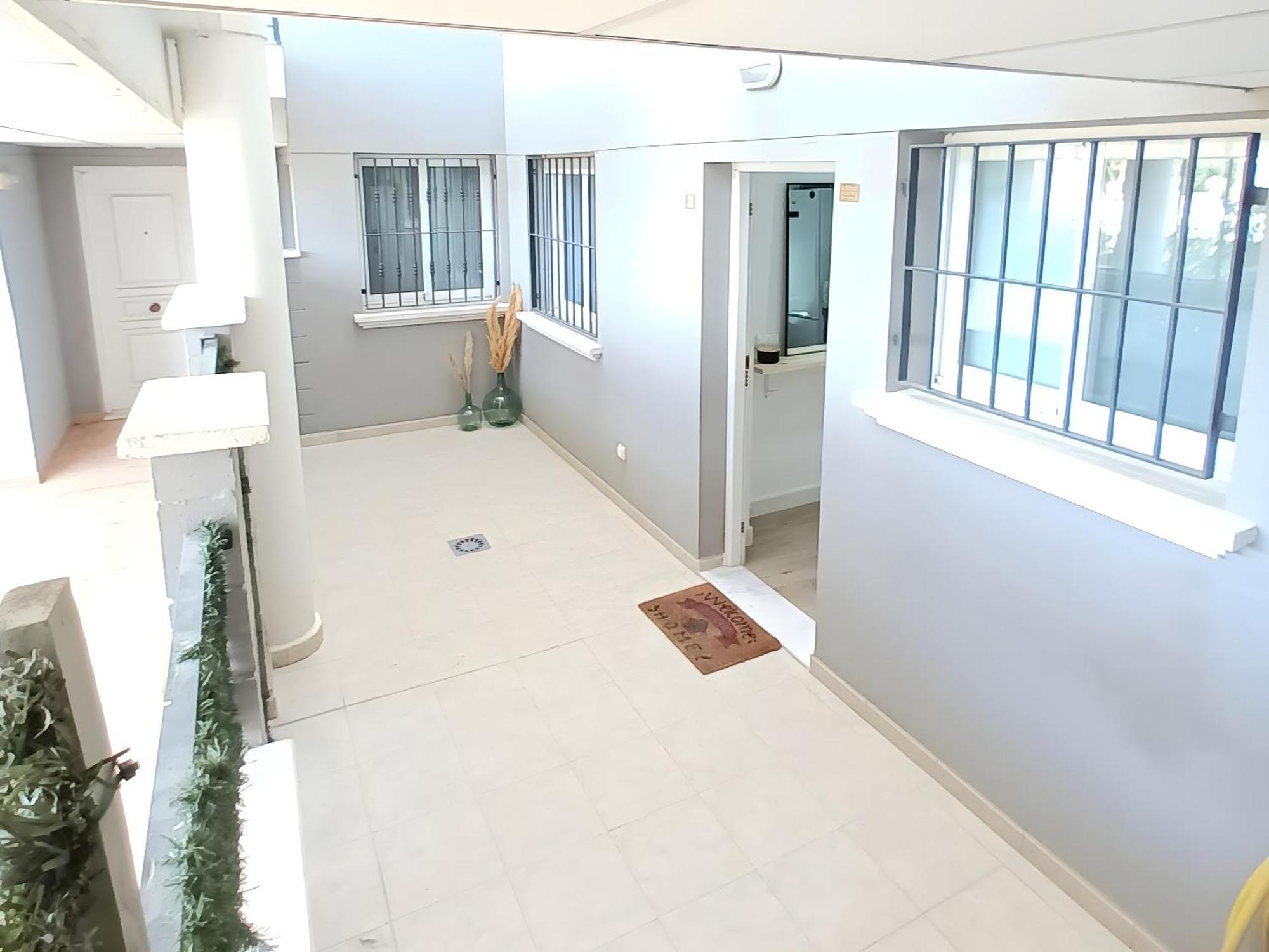 Prendisole Con Piscina Y Terraza * Dénia